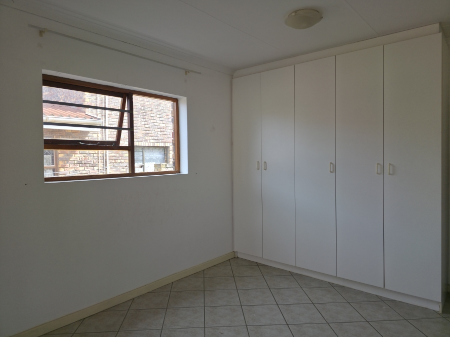 3 Bedroom Property for Sale in Wavecrest Eastern Cape